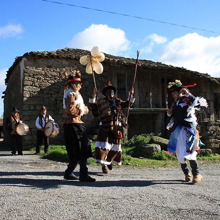 Affittacamere Casa de l Bárrio Picote Esterno foto