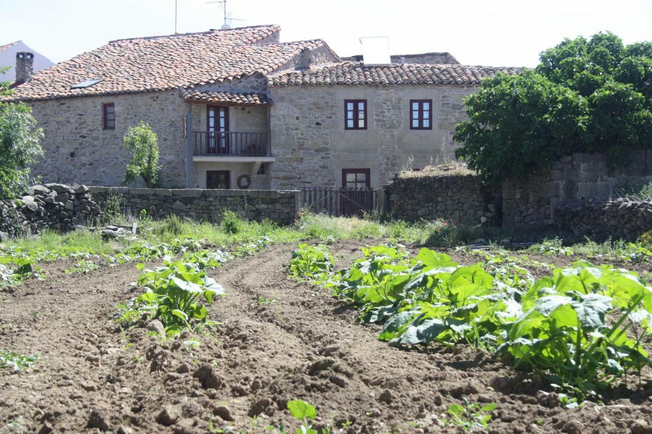 Affittacamere Casa de l Bárrio Picote Esterno foto