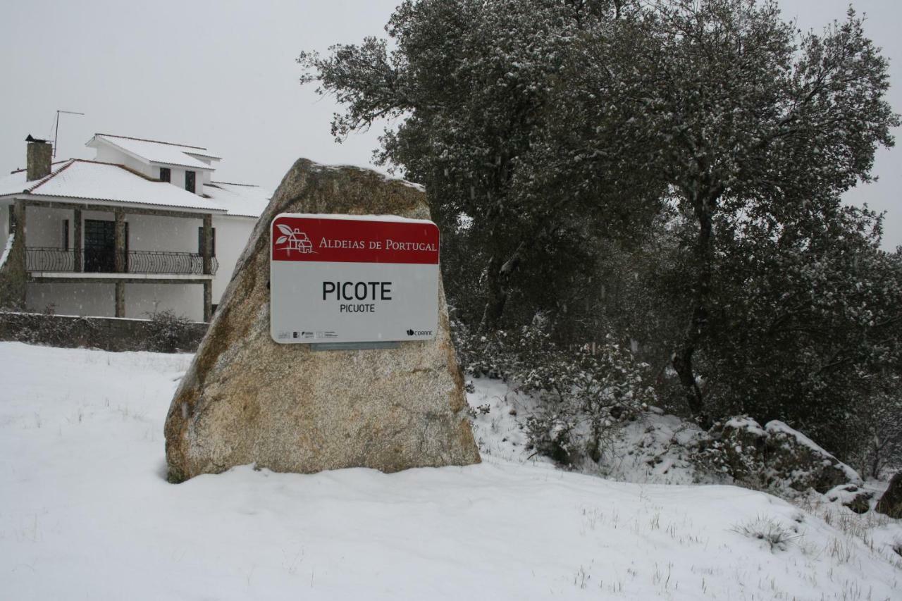 Affittacamere Casa de l Bárrio Picote Esterno foto